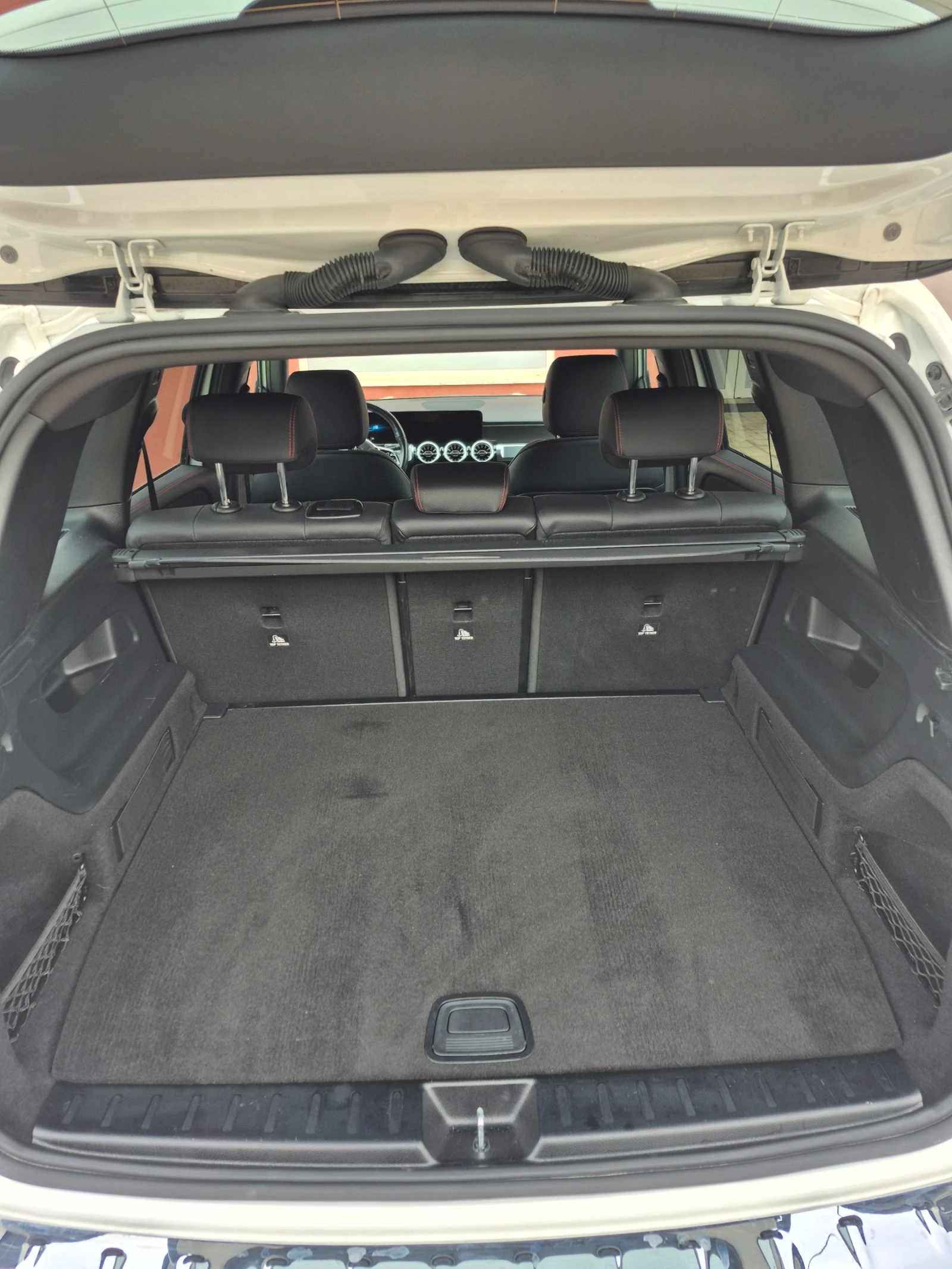 Mercedes-Benz GLB GLB 250 4MATIC AMG Line 4x4 | Mobile.bg � ����������� 13