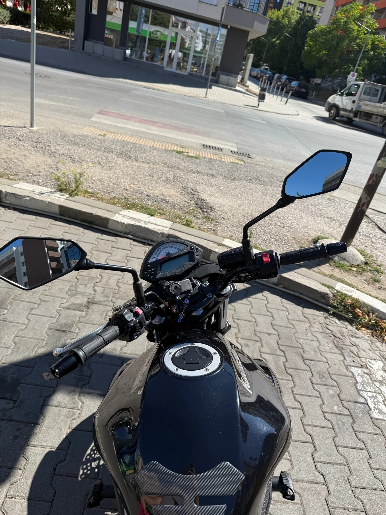 Kawasaki ER, снимка 3 - Мотоциклети и мототехника - 55779053