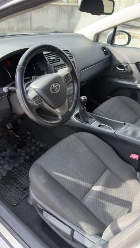 Toyota Avensis, снимка 13