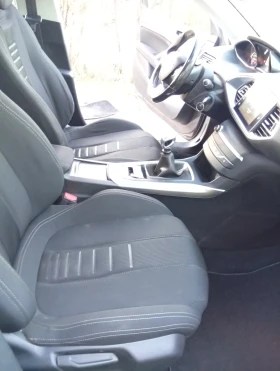 Peugeot 308 allure full led BlueHDI, снимка 14