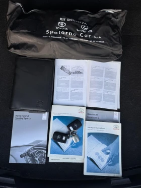 Toyota Auris 1.8i Hybrid, снимка 14