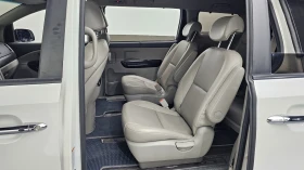 Kia Carnival 9 МЕСТНА * КРАЙНА ЦЕНА* CARFAX, снимка 10