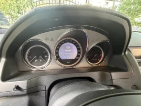 Mercedes-Benz C 220, снимка 13