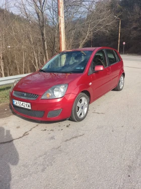 Ford Fiesta Автоматик, снимка 2