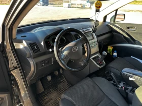 Toyota Corolla verso, снимка 5