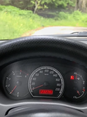 Suzuki Swift 1.3DDIS | Mobile.bg    14
