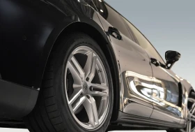Porsche Panamera 4/FACELIFT/MATRIX/BOSE/LIFT/HEAD UP/360/ - 198880 лв. / 101685.73 € - 89594409 6