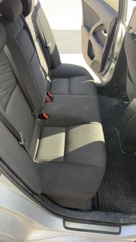 Toyota Avensis - 5600 € / 10952.65 лв. - 66233983 14