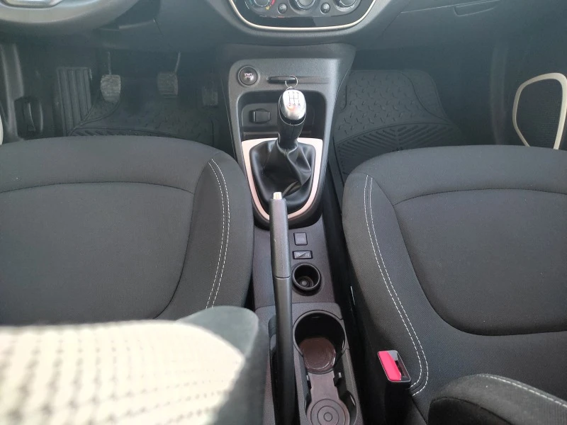 Renault Captur  Facelift NAVI, снимка 10 - Автомобили и джипове - 44158213