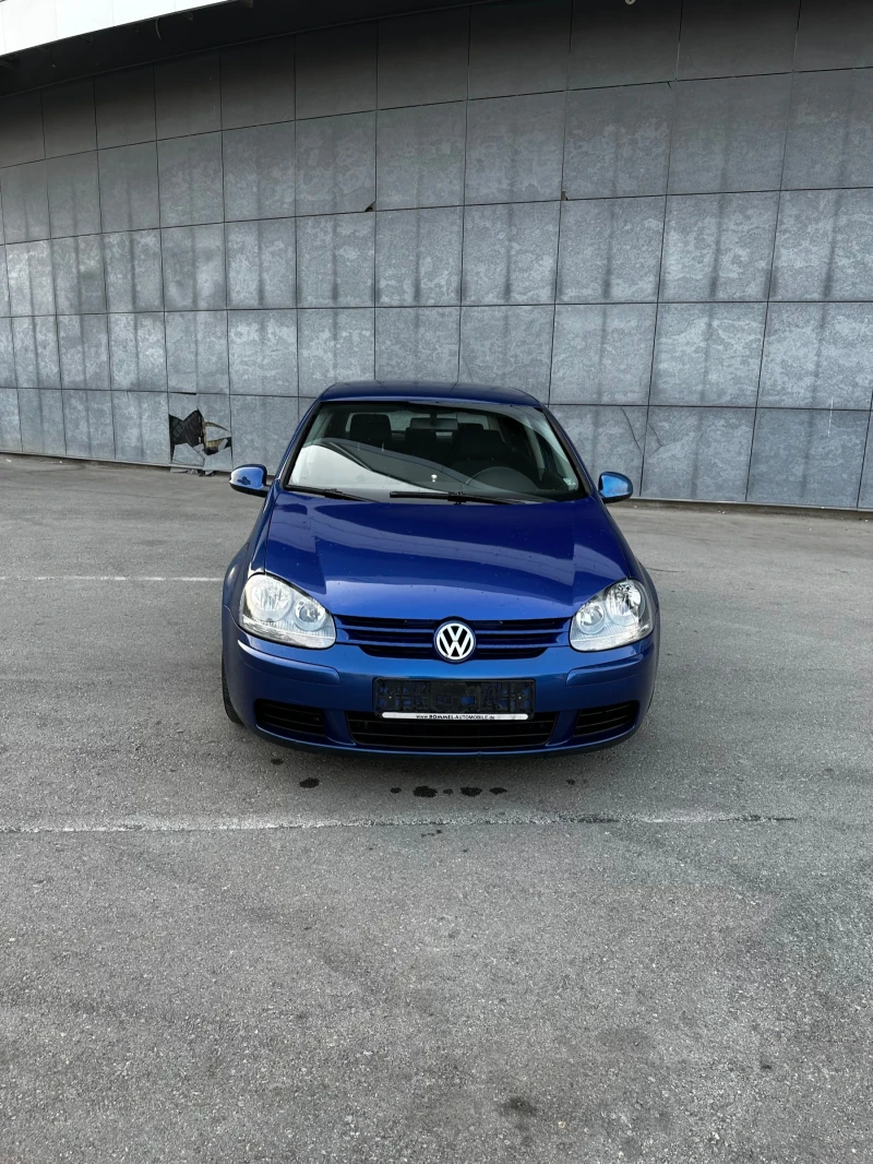 VW Golf 2.0 TDI, снимка 8 - Автомобили и джипове - 47843100