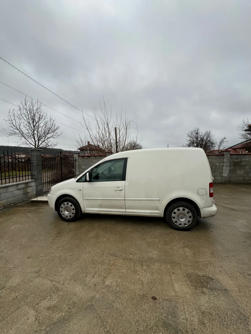 VW Caddy, снимка 4 - Автомобили и джипове - 48295303