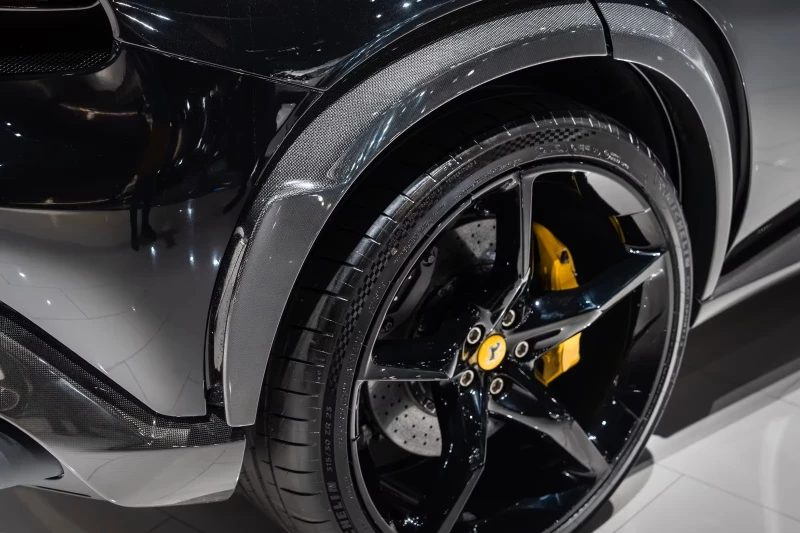 Ferrari Purosangue V12 / CARBON-KERAMIK / CAMERA / , снимка 7 - Автомобили и джипове - 52051954