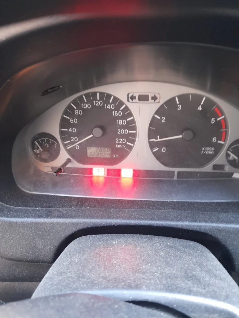 Mitsubishi Space star, снимка 7 - Автомобили и джипове - 52405162