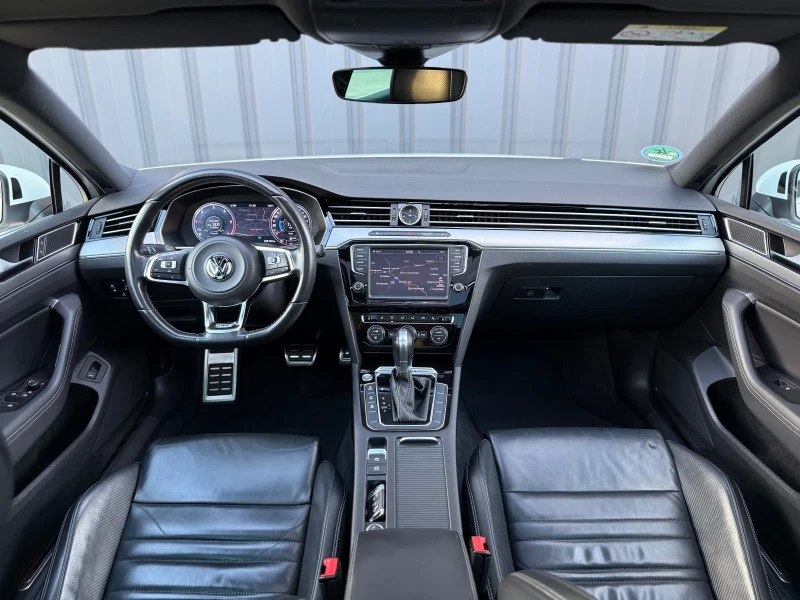 VW Passat R-LINE, снимка 11 - Автомобили и джипове - 52538681