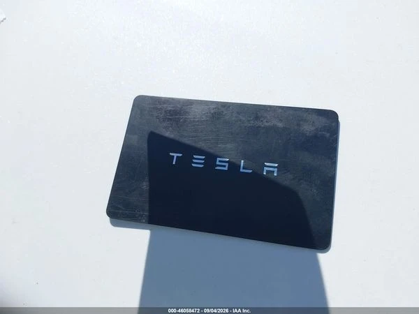 Tesla Model Y PERFORMANCE DUAL MOTOR ALL-WHEEL DRIVE, снимка 8 - Автомобили и джипове - 56104038
