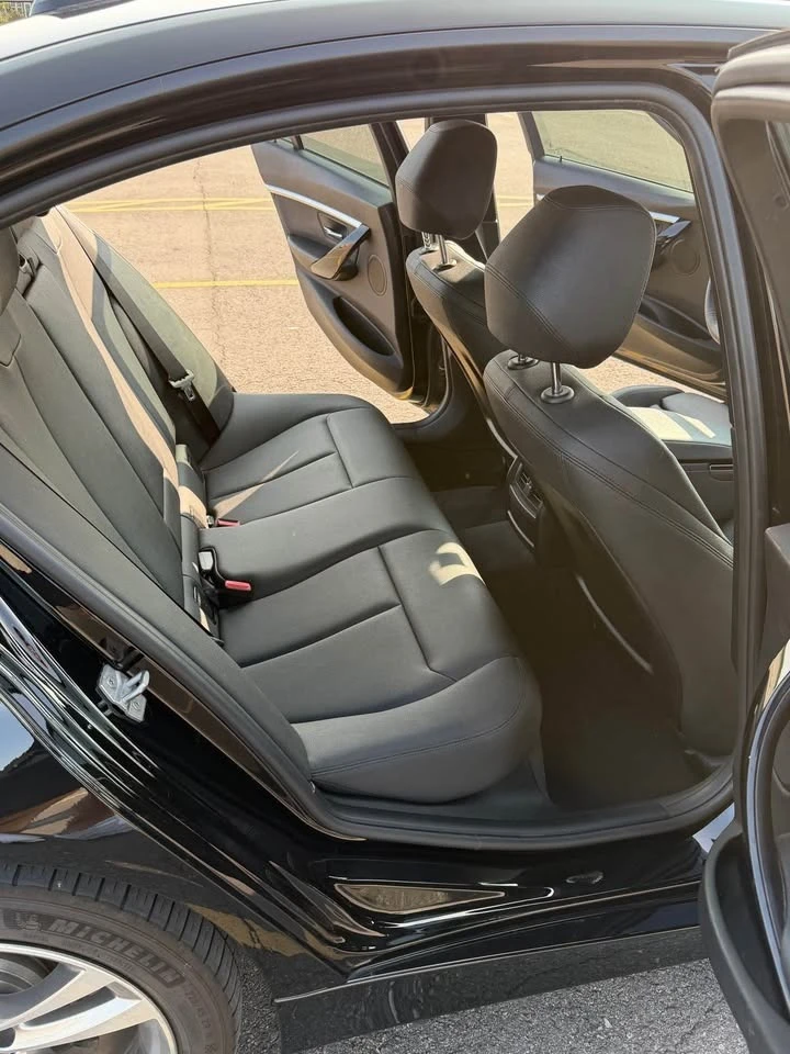 BMW 330 / ФИКСИРАНА ЦЕНА С ВСИЧКИ ТАКСИ / 1 СОБСТВЕНИК, снимка 9 - Автомобили и джипове - 56166552