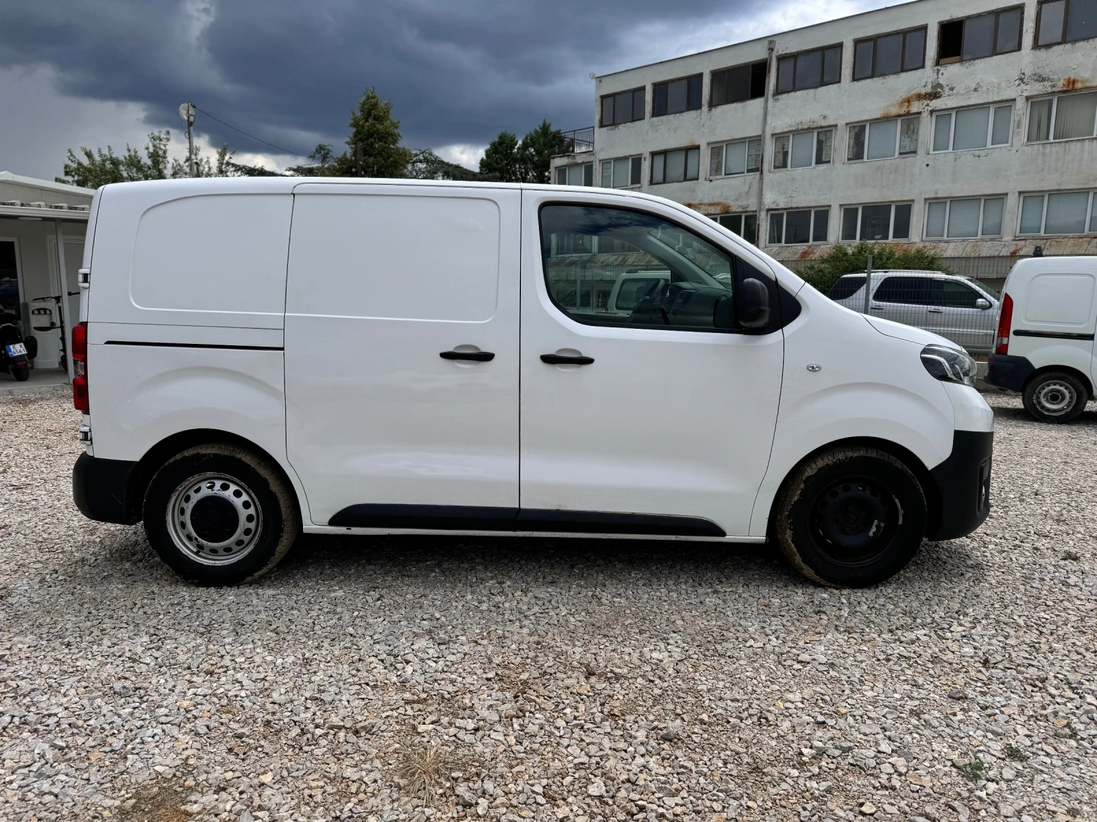 Toyota Proace City 1.6hdi - изображение 7