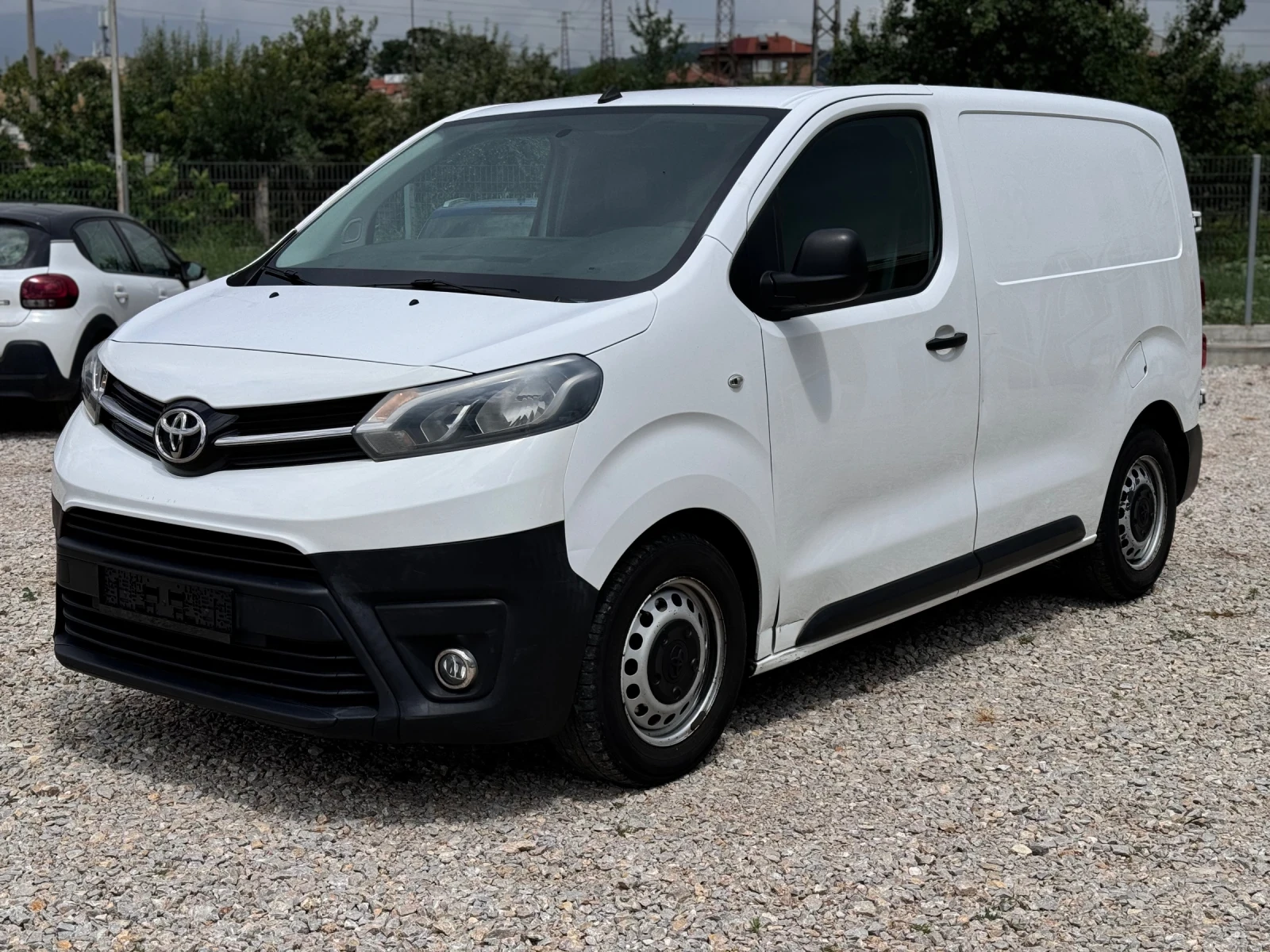 Toyota Proace City 1.6hdi - изображение 2