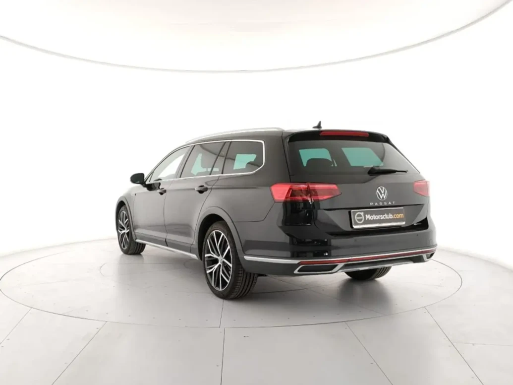 VW Alltrack N1 DIGITAL DSG 4x4 - изображение 2
