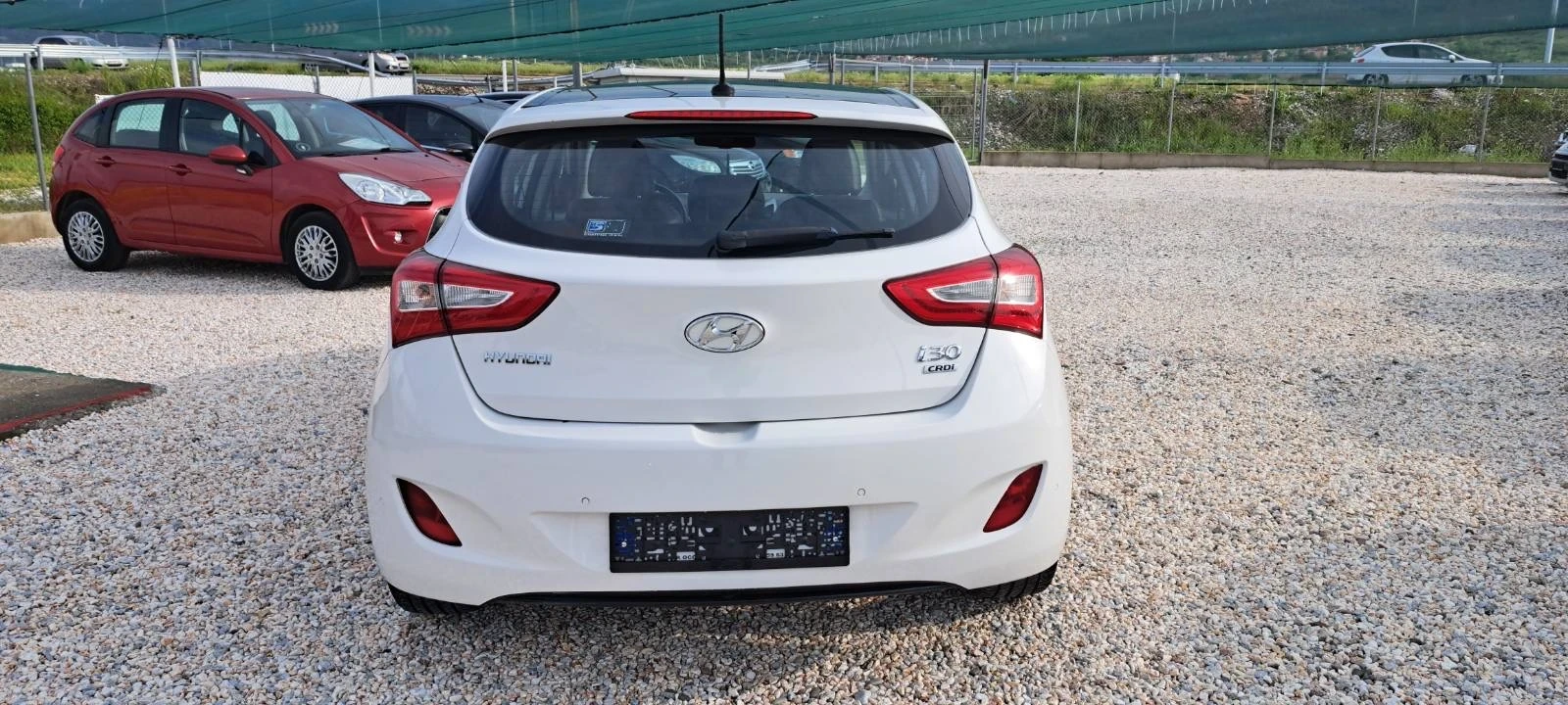 Hyundai I30 1.6crdi нави автомат - изображение 8