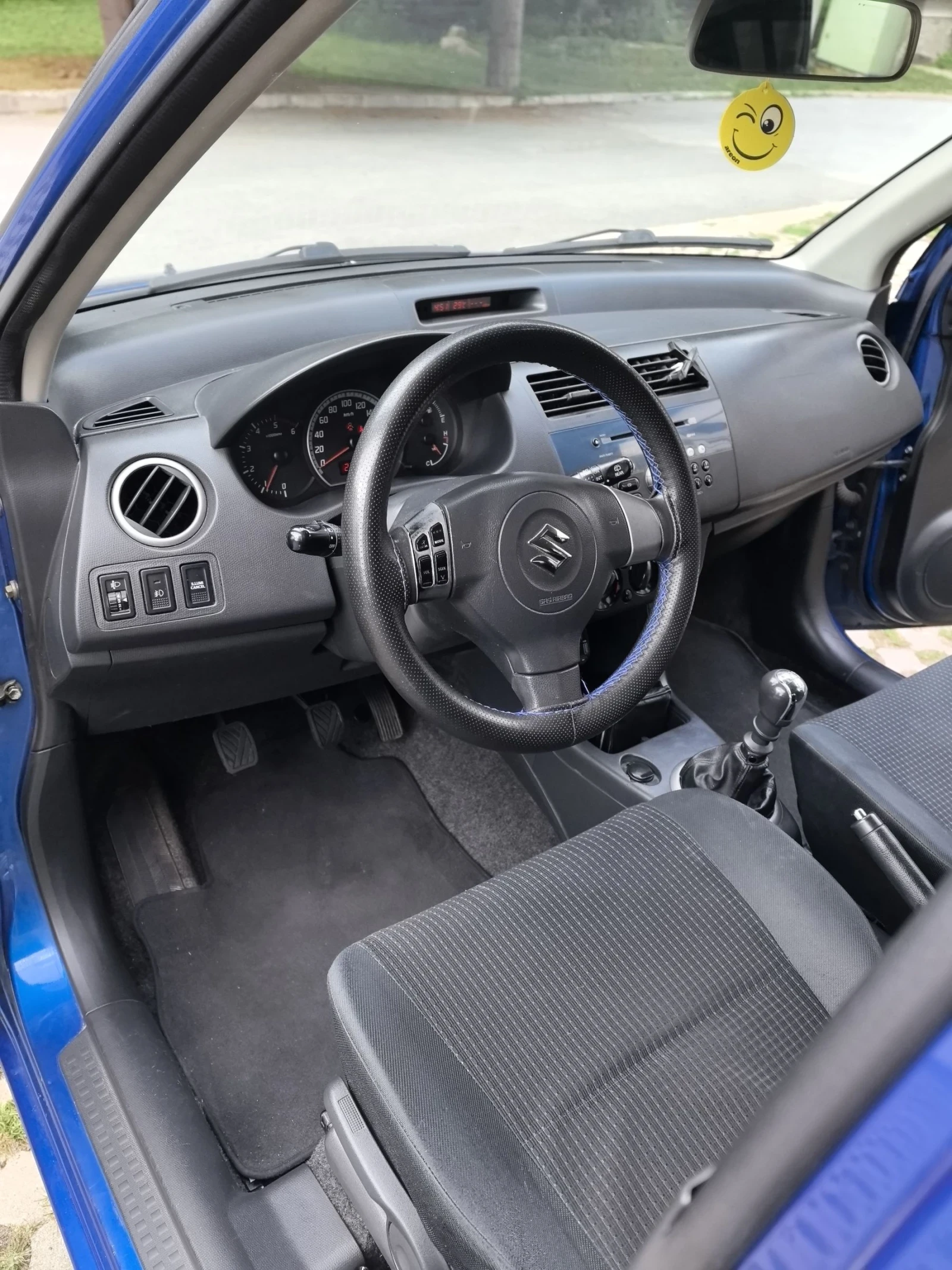 Suzuki Swift 1.3DDIS - изображение 9