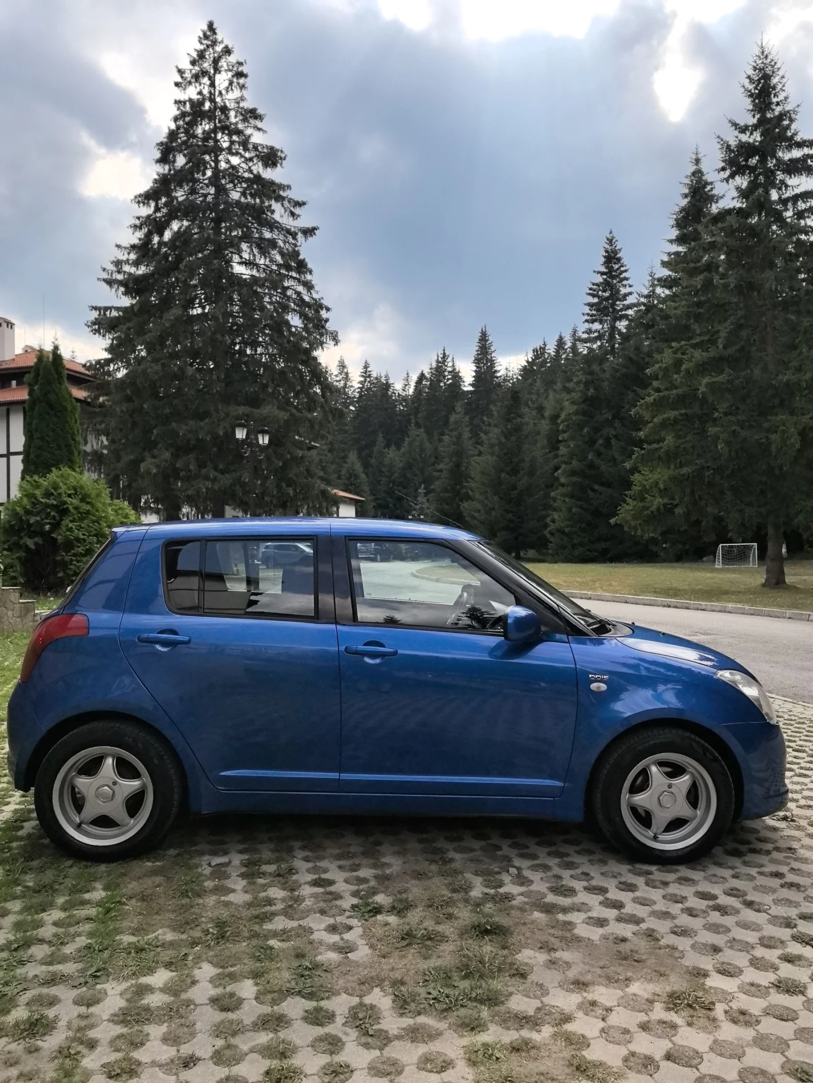 Suzuki Swift 1.3DDIS - изображение 6