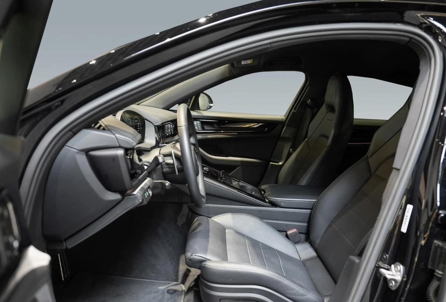 Porsche Panamera 4/FACELIFT/MATRIX/BOSE/LIFT/HEAD UP/360/ - изображение 9