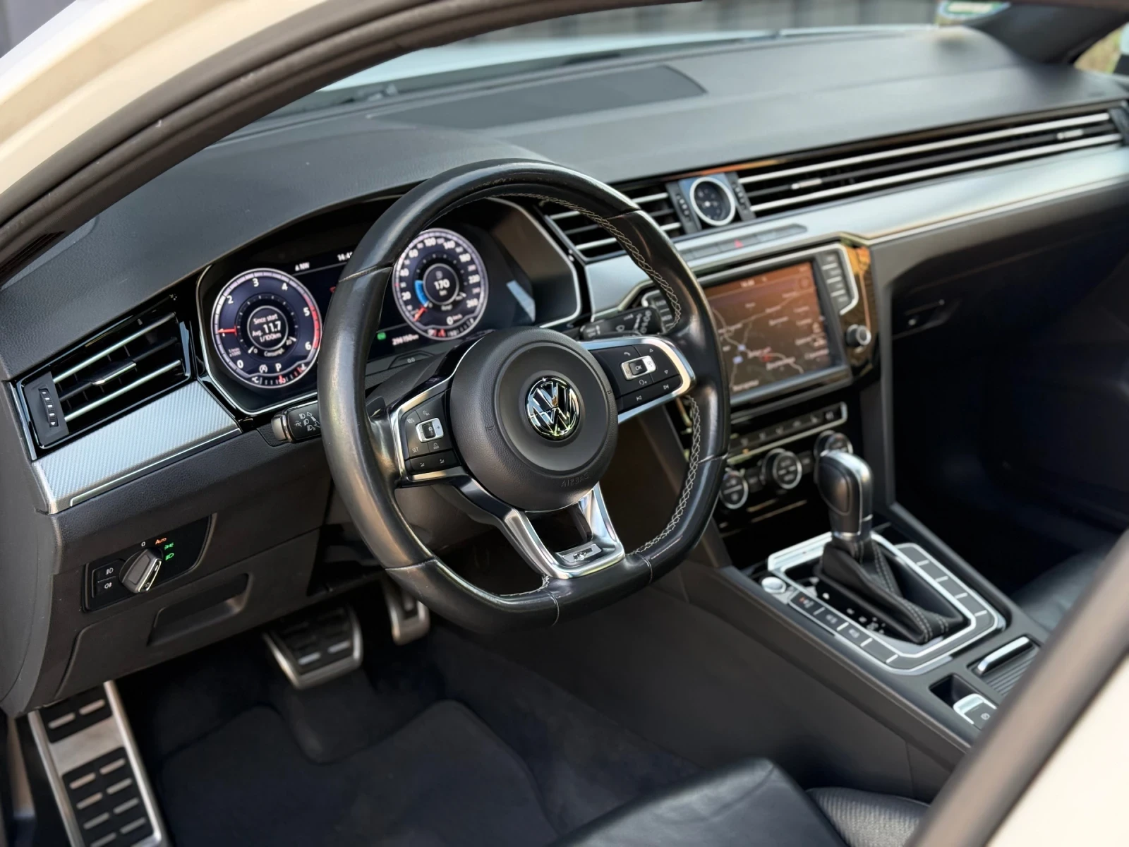 VW Passat R-LINE - изображение 9