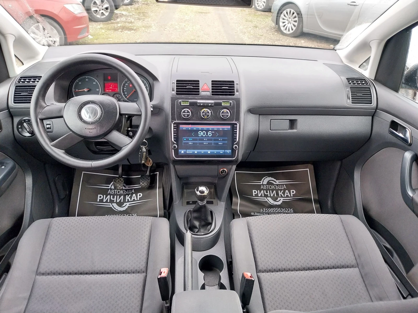 VW Touran 1.9 TDI/6+ 1 места - изображение 9