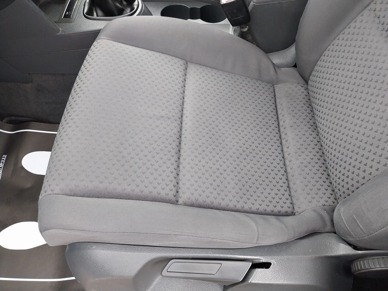 VW Touran 1.9 TDI/6+ 1 места - изображение 7