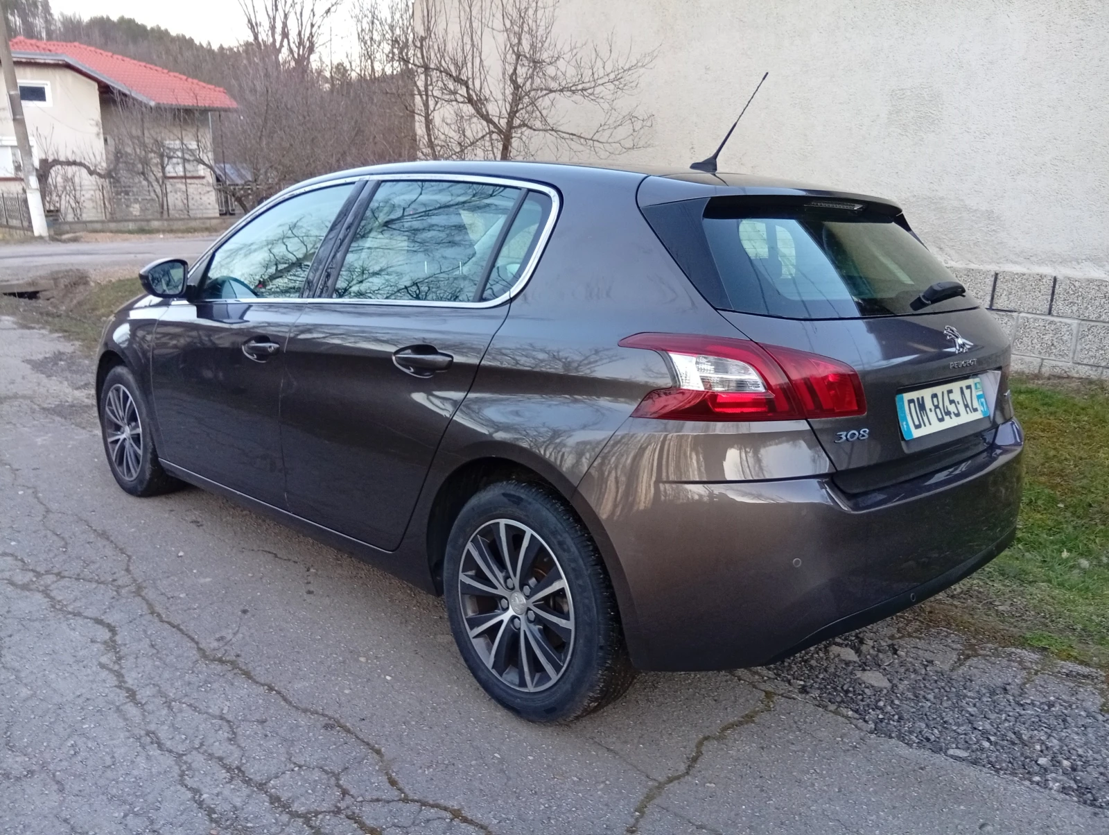 Peugeot 308 allure full led BlueHDI, снимка 7 - Автомобили и джипове - 53750407