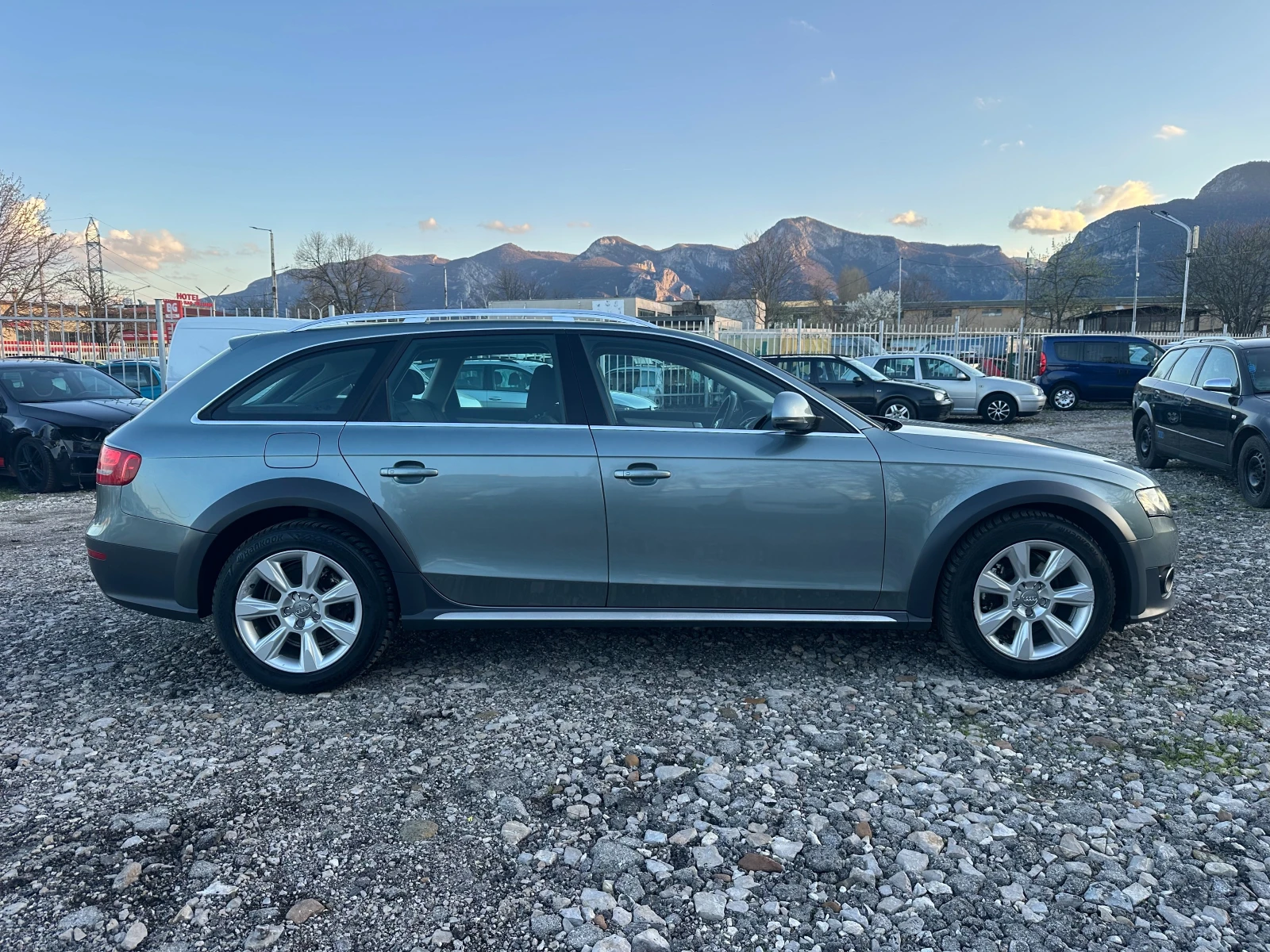 Audi A4 Allroad 2.0TDI 143kc, снимка 6 - Автомобили и джипове - 54100756