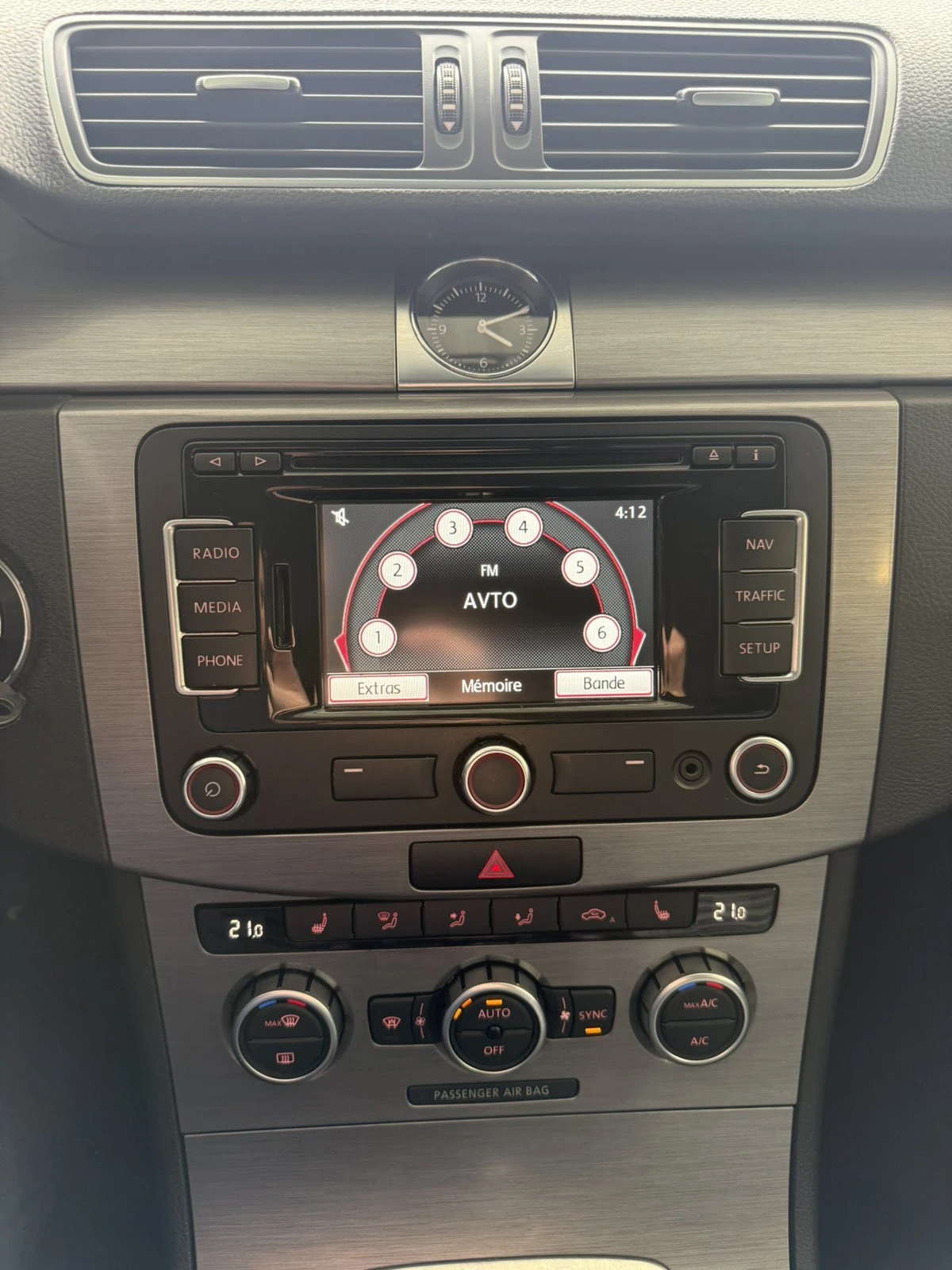 VW Passat 2.0 TDI  | Mobile.bg � ����������� 10