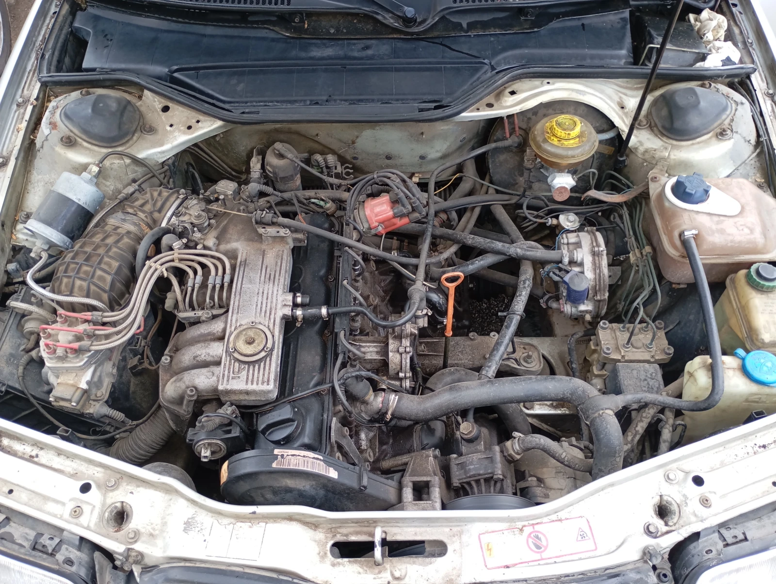 Audi 100 (4A, C4), снимка 5 - Автомобили и джипове - 54891331