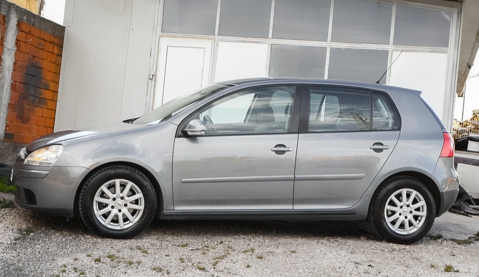 VW Golf  1.9tdi , снимка 5 - Автомобили и джипове - 54920649
