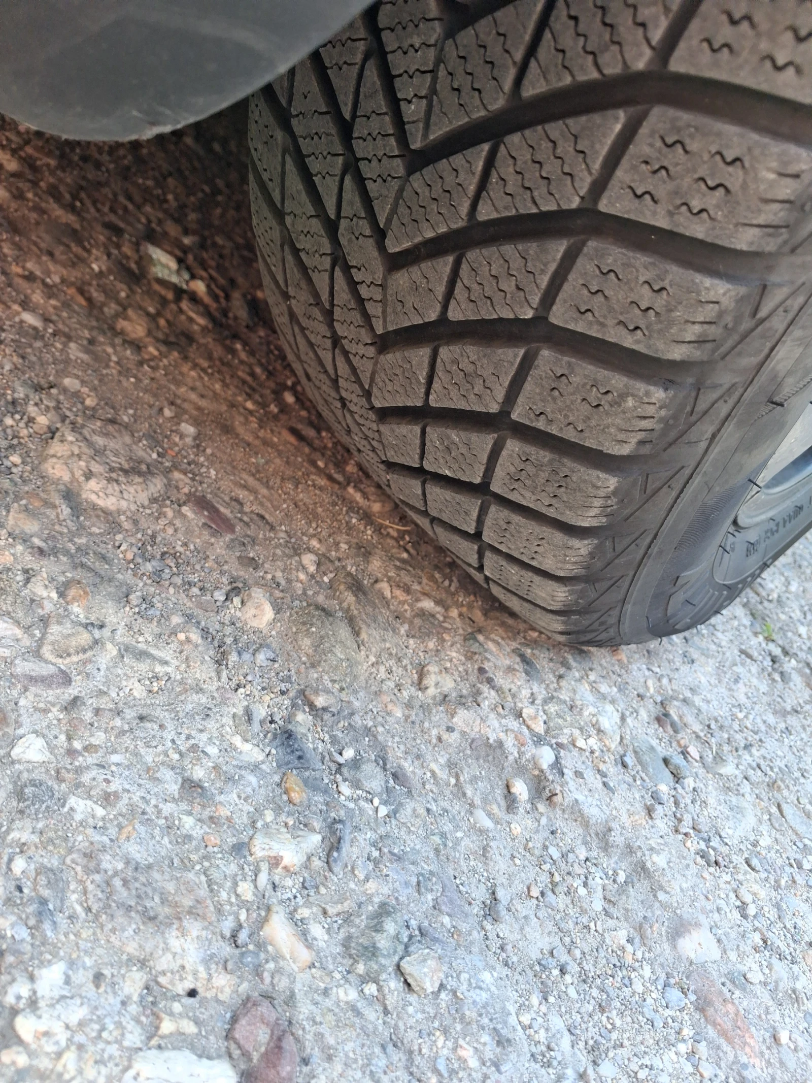VW Golf 1.9 TDI, снимка 8 - Автомобили и джипове - 55067626