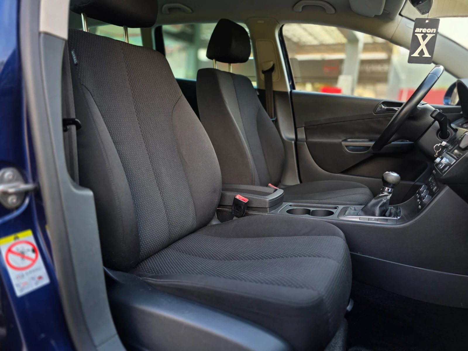 VW Passat 2.0TDI 140hp, снимка 15 - Автомобили и джипове - 55347769