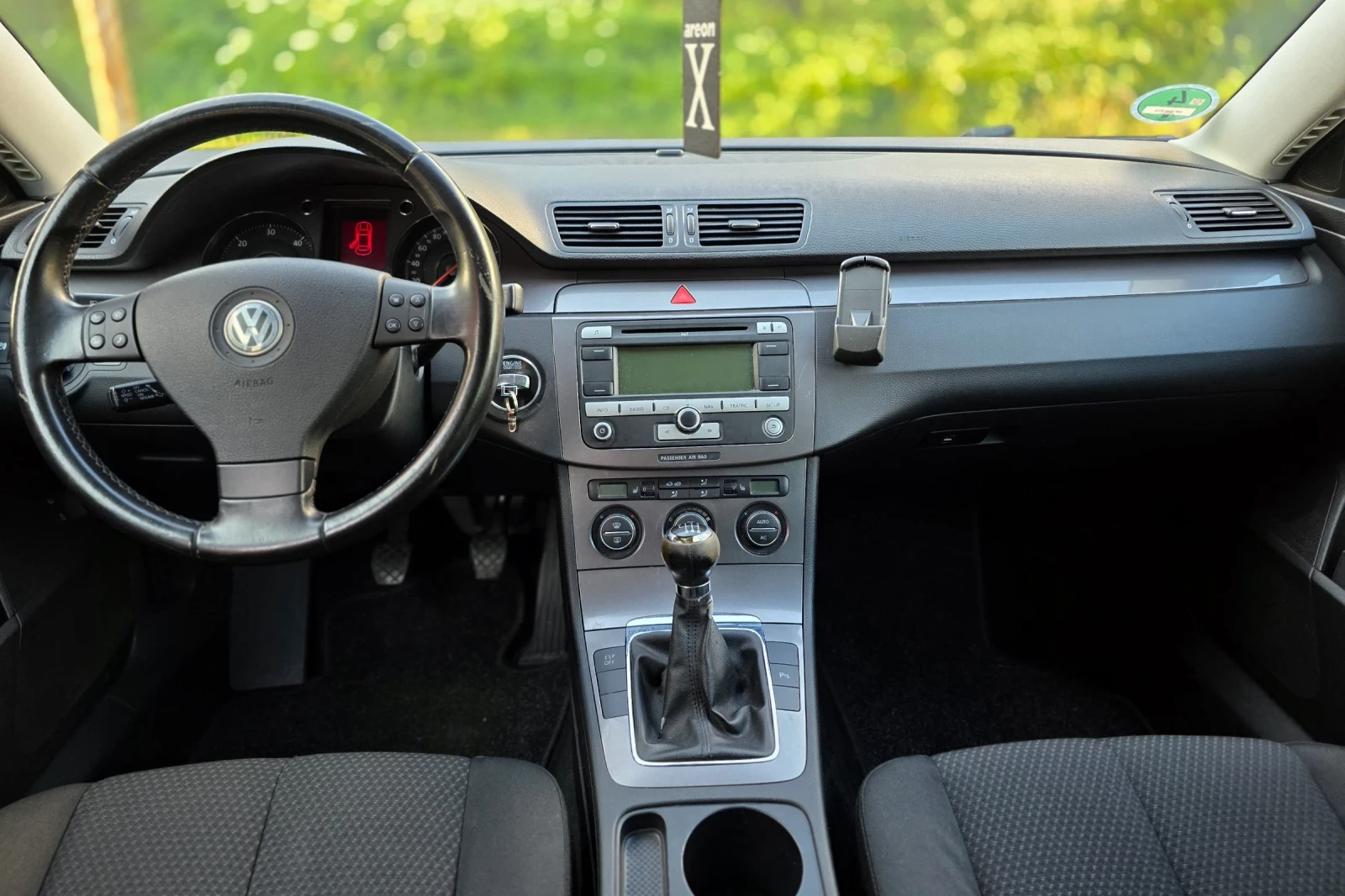 VW Passat 2.0TDI 140hp, снимка 13 - Автомобили и джипове - 55347769