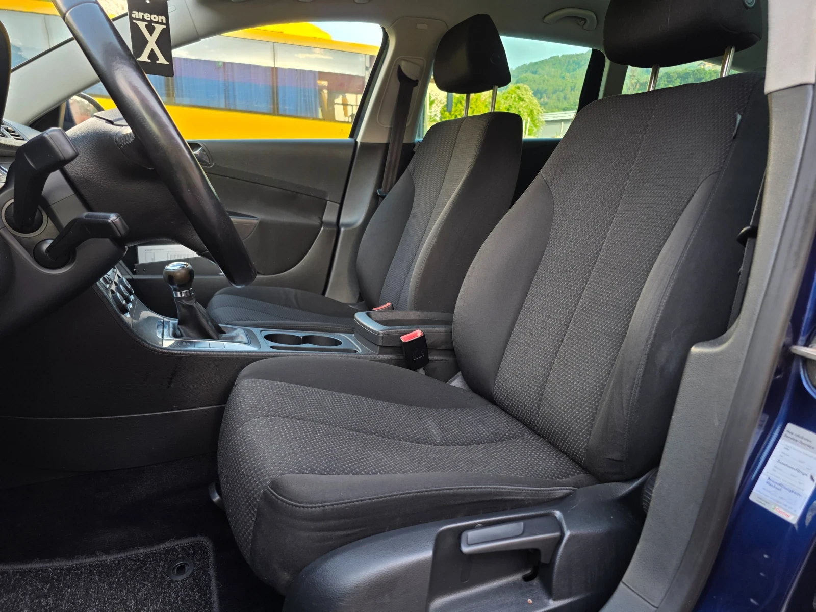 VW Passat 2.0TDI 140hp, снимка 11 - Автомобили и джипове - 55347769