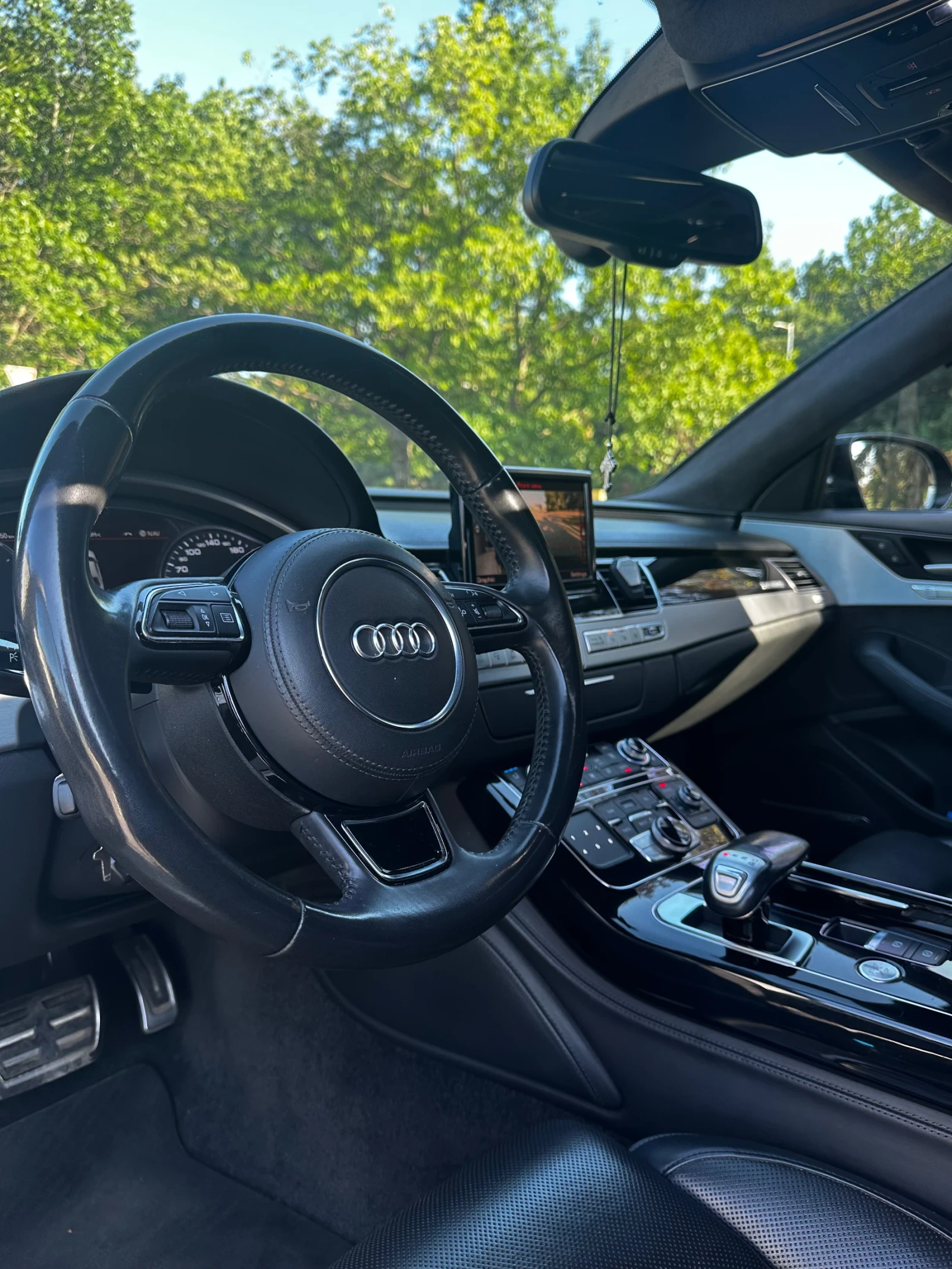 Audi A8 4.2 TDI| MATRIX| 360 CAM| MASSAGE| DISTR| ВЕРИГА, снимка 6 - Автомобили и джипове - 55493138