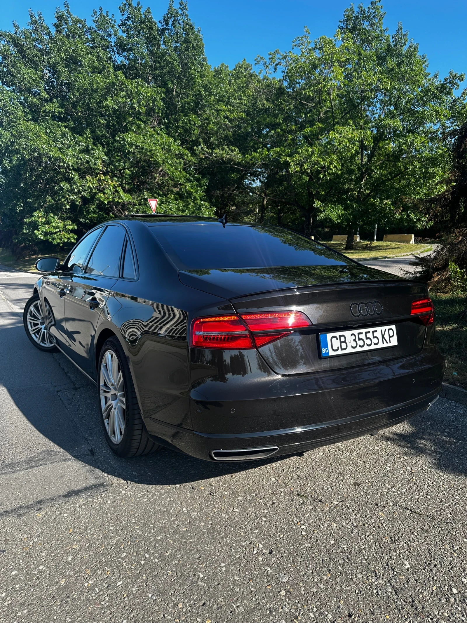 Audi A8 4.2 TDI| MATRIX| 360 CAM| MASSAGE| DISTR| ВЕРИГА, снимка 3 - Автомобили и джипове - 55493138