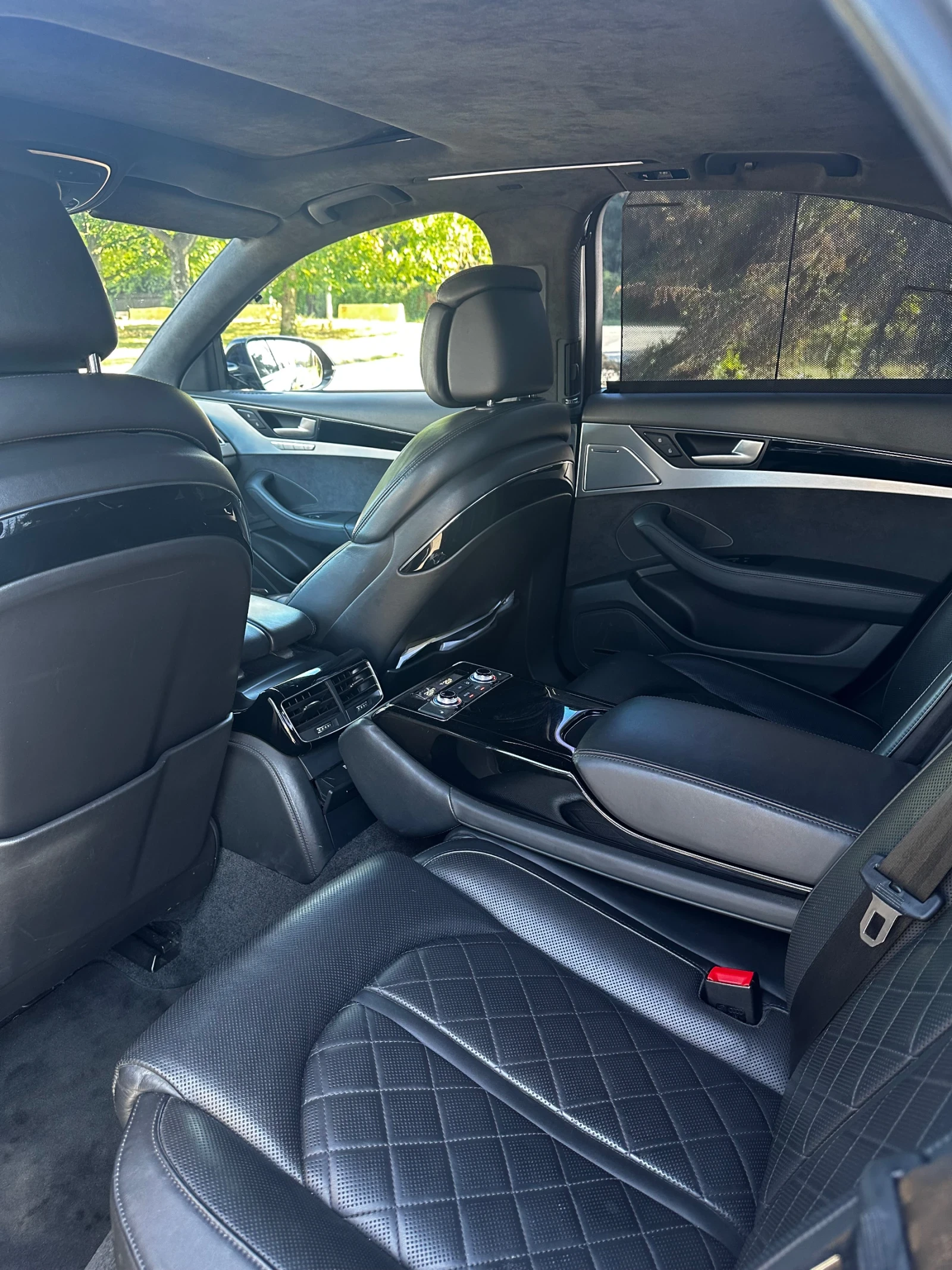 Audi A8 4.2 TDI| MATRIX| 360 CAM| MASSAGE| DISTR| ВЕРИГА, снимка 10 - Автомобили и джипове - 55493138