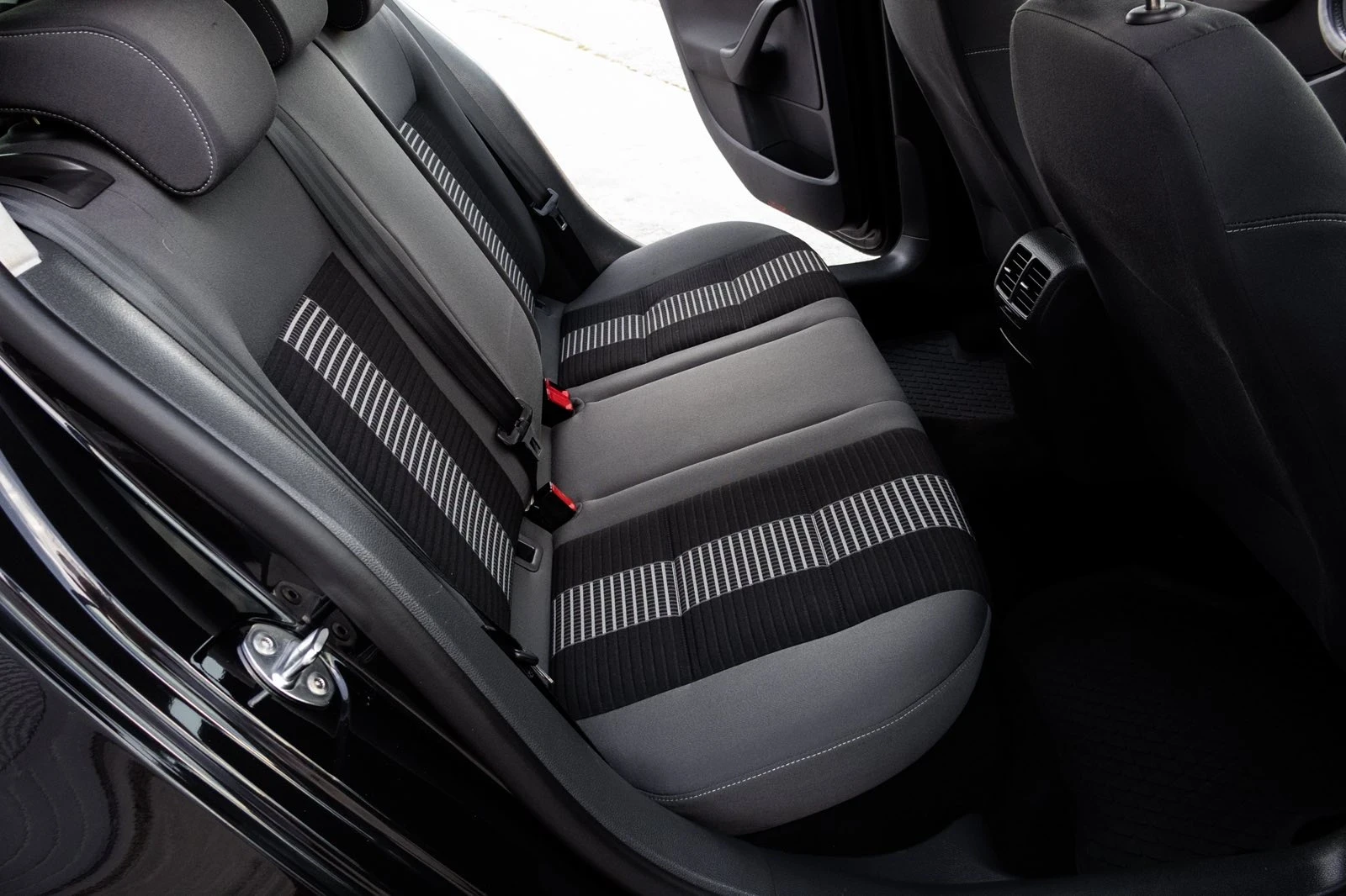 VW Golf 1.9 TDI GTI PACK | Mobile.bg � ����������� 10