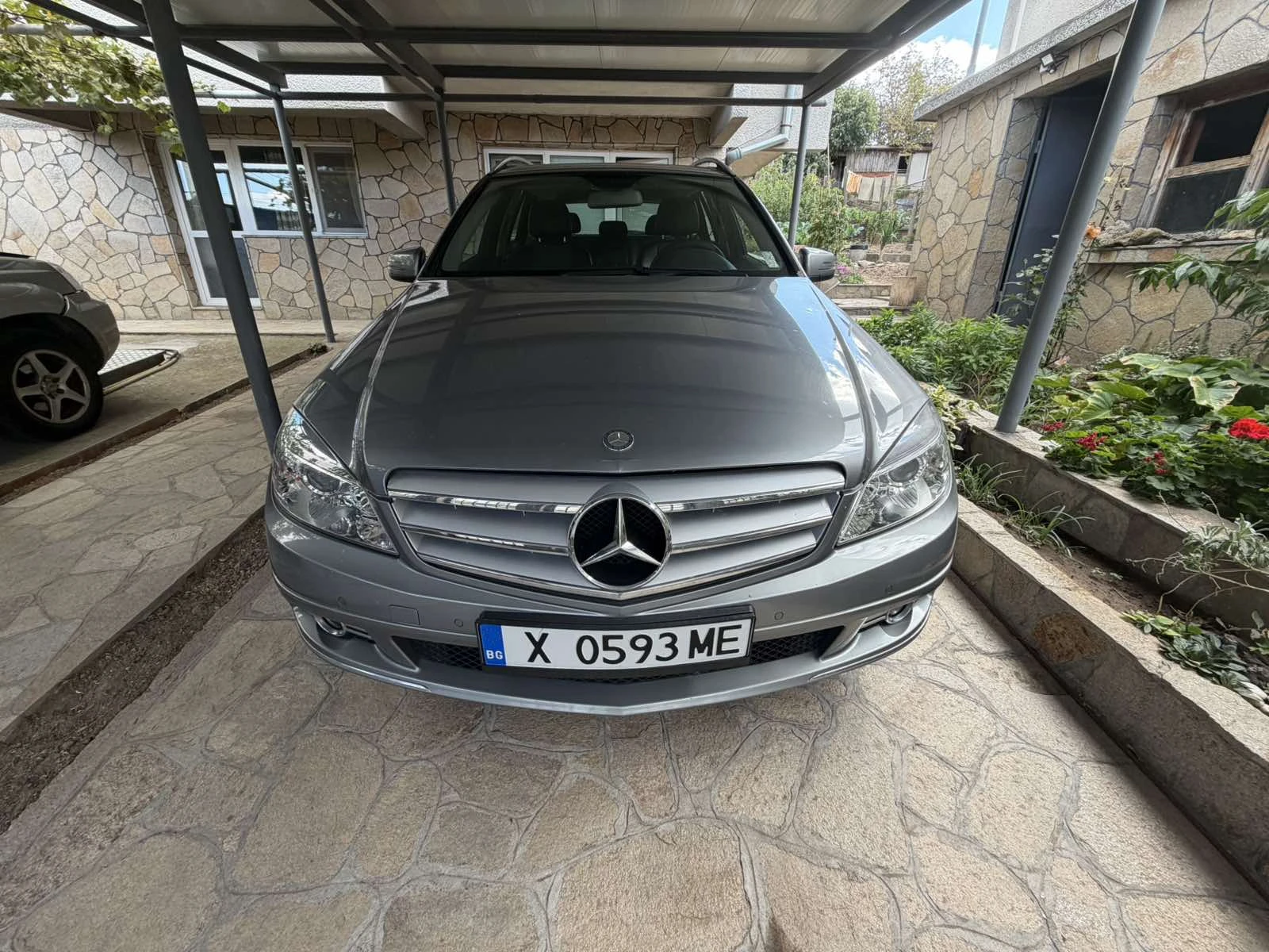Mercedes-Benz C 220