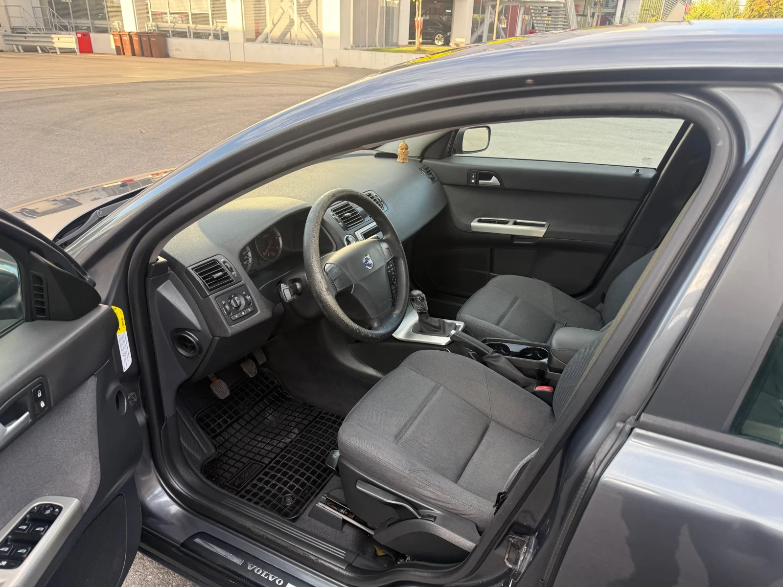 Volvo S40 2.0D-136�.�-6 �������� | Mobile.bg � ����������� 7