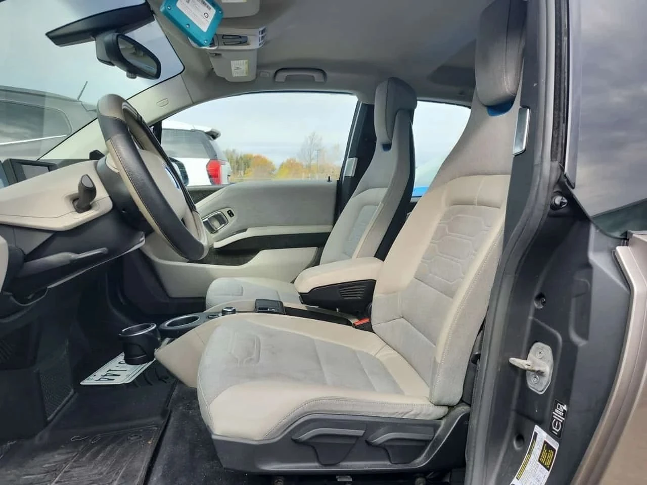 BMW i3 | Mobile.bg � ����������� 8