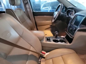 Jeep Grand cherokee OVERLAND 5.7 HEMI* Обдух* 8ZF* Дистроник* Пано* - 23899 лв. - 72410763 11