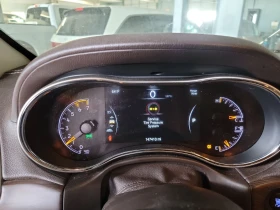 Jeep Grand cherokee OVERLAND 5.7 HEMI* Обдух* 8ZF* Дистроник* Пано* - 23899 лв. - 72410763 10