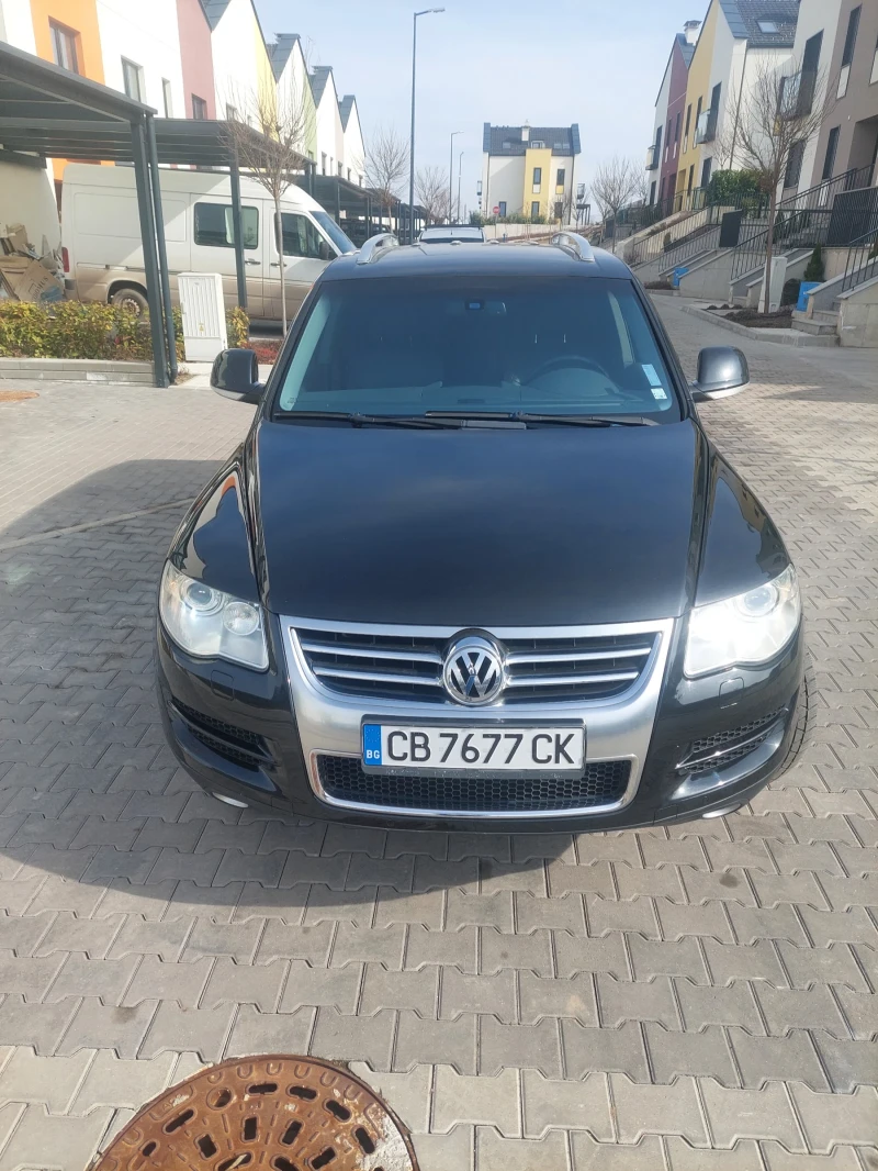 VW Touareg, снимка 2 - Автомобили и джипове - 49608412