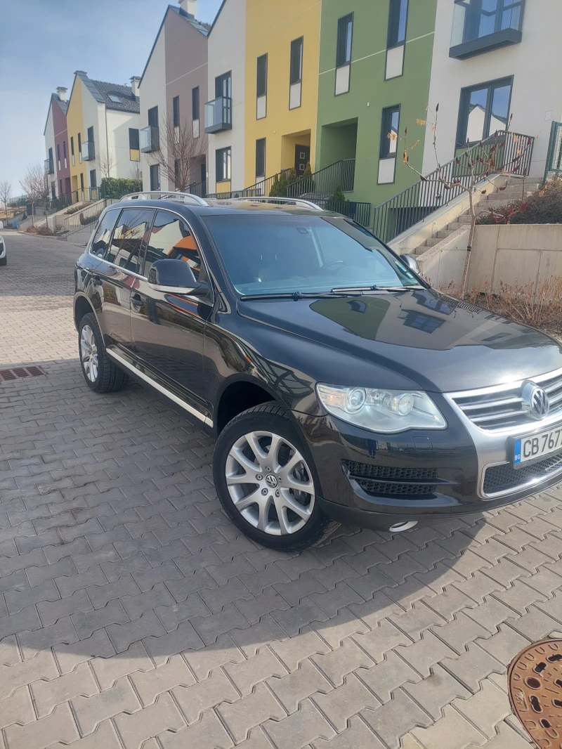 VW Touareg, снимка 1 - Автомобили и джипове - 49608412